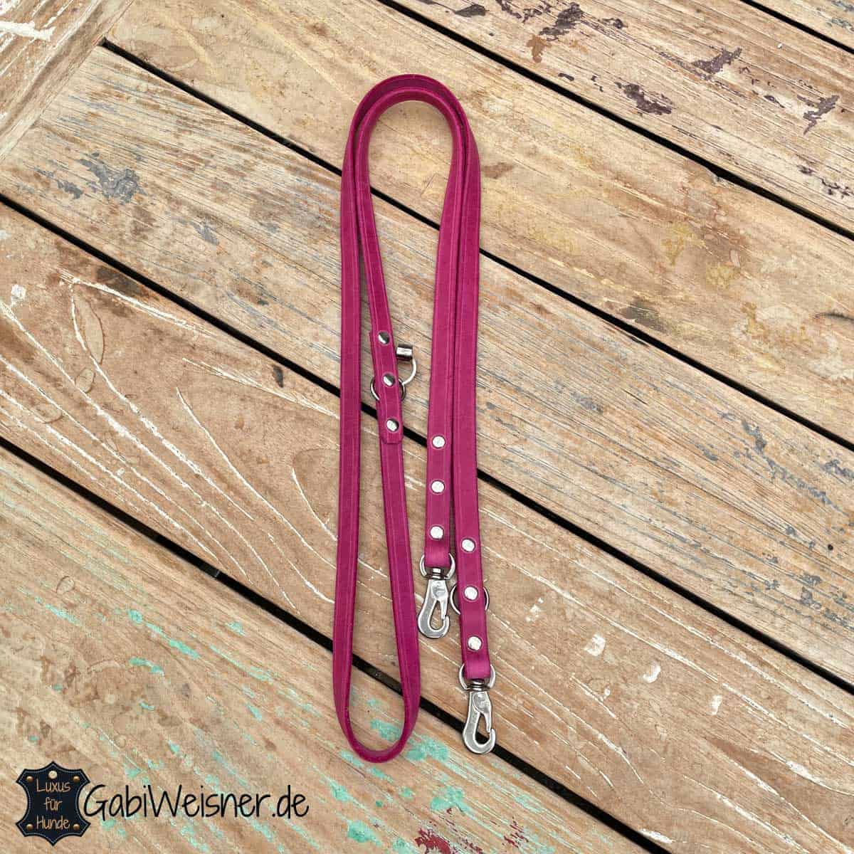 Hundeleine aus Leder in Pink, 15 mm breit, kleine Karabiner.