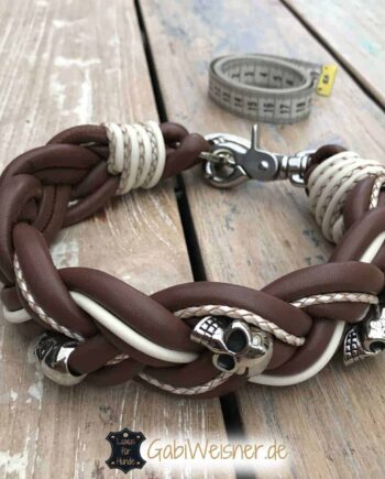 Handgefertigtes Hundehalsband Aus Echtem Leder (4,5 Cm Breit) – Robuste XXL-Größe (56-68 Cm) Mit Haltegriff Für Einfache Kontrolle