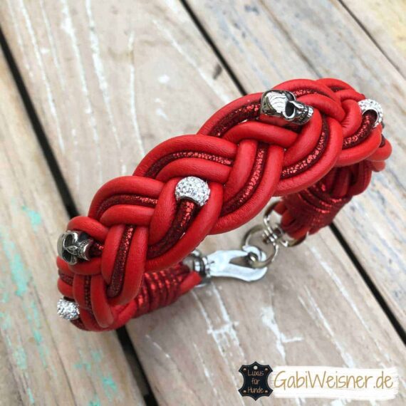Hundehalsband aus Leder in Rot mit Skull und Strass