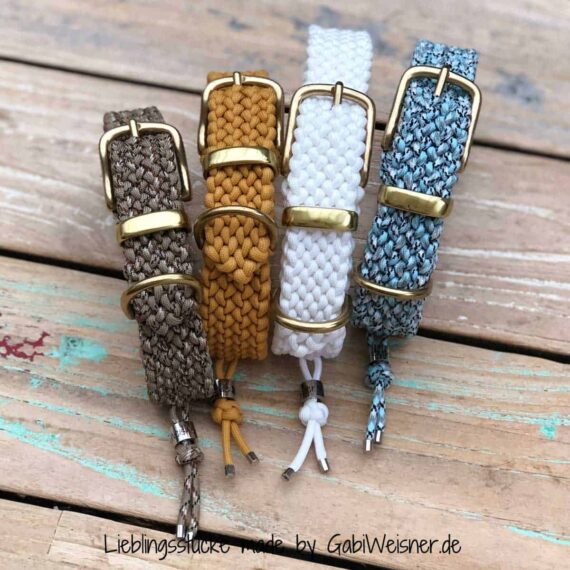 Hundehalsband mit Messingbeschlag, 3 cm breit und stufenlos verstellbar