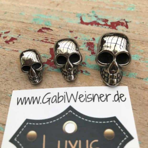 Totenkopf - Skull 3 Größen.
