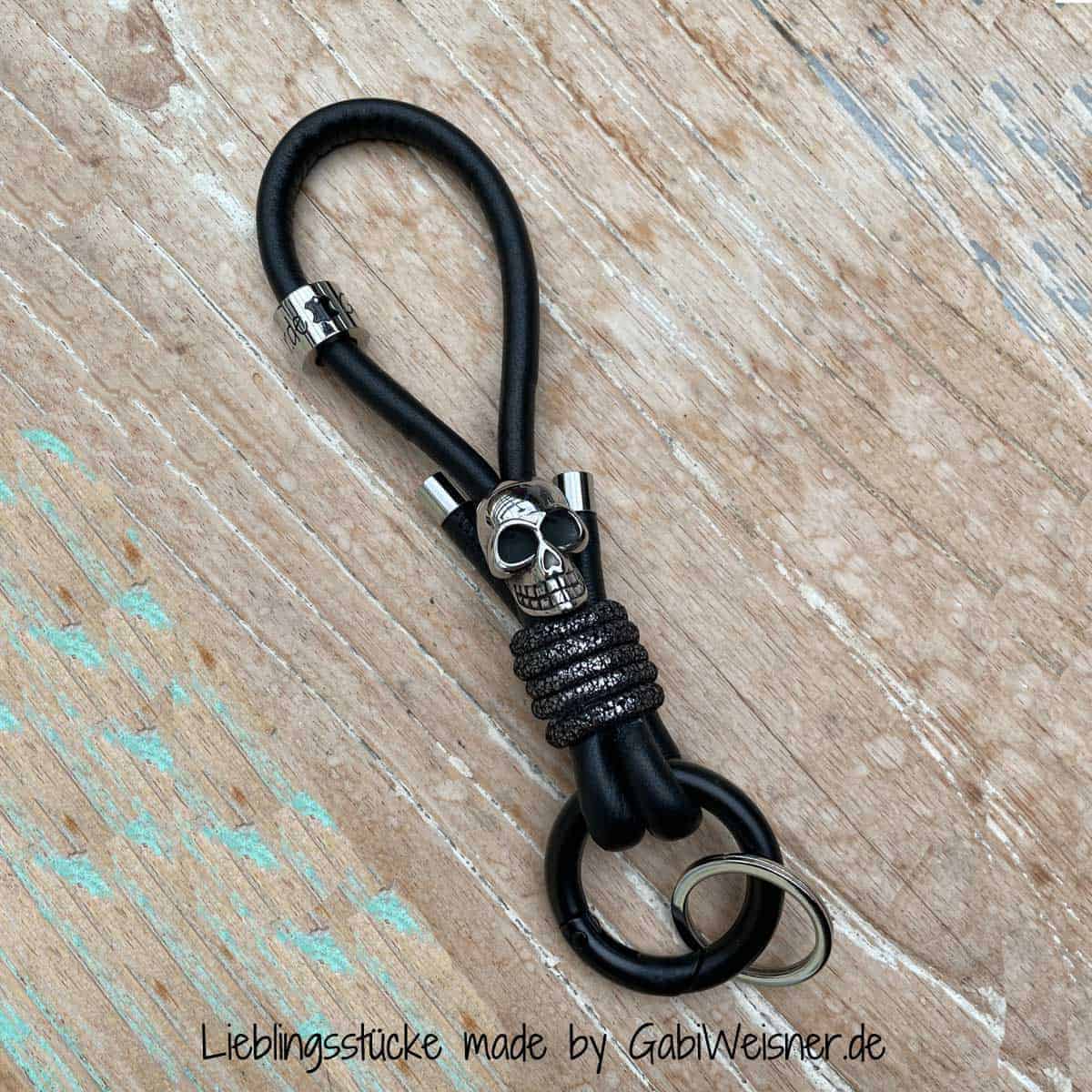 Schlüsselband mit Skull