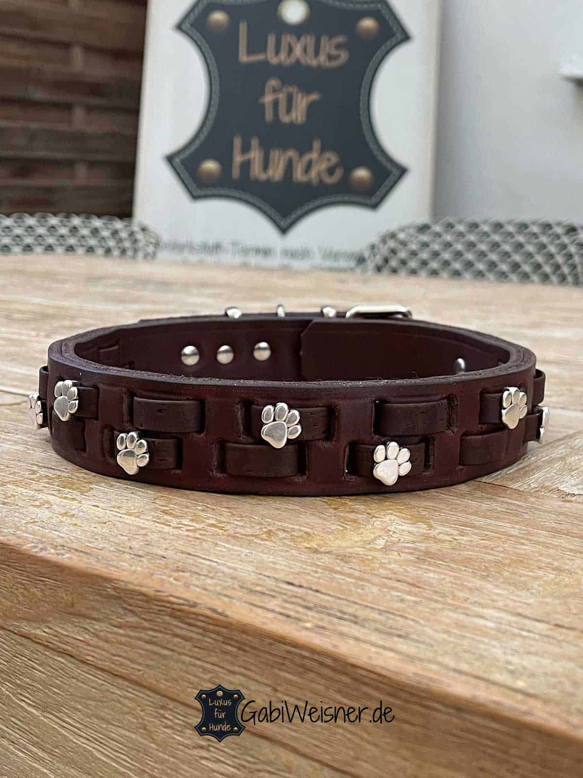 Hundehalsband mit Pfoten, Leder 35 mm breit, Braun