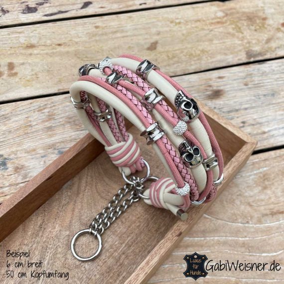 Luxus Hundehalsband 6 cm breit aus Leder in Rosa – Elfenbeinfarben. Dekoriert mit 4 x Strass, 10 x Ohr-Tunnel aus Chirurgenstahl, 4 x Totenkopf,