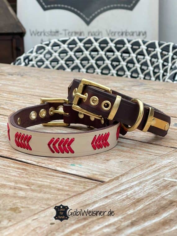 Hundehalsband aus Leder in Beige, DEKO nach Wunsch mit 5er-V-Muster in den zur Auswahl stehenden Farben. Bestückt mit Edelstahl oder Messing