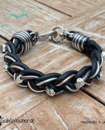 Luxus Hundehalsband aus Leder, 3 cm breit, dekoriert mit Skull