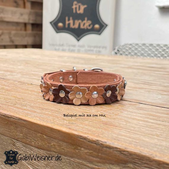 Halsband für kleine Hunde mit Namen und Blumen auf Leder