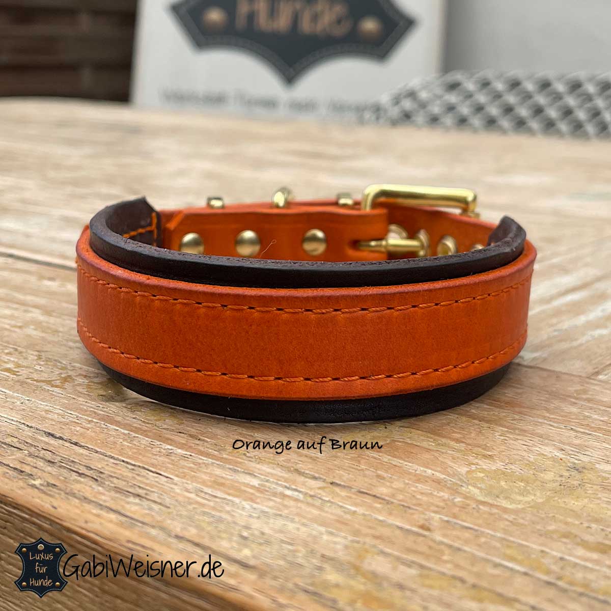 Hundehalsband aus Leder Orange auf Braun