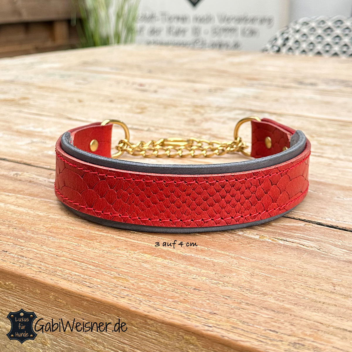 Zugstopp Hundehalsband aus Leder mit Schlangenprägung