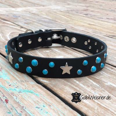 Lederhalsband-mit-Nieten-in-einer-Farbe-oder-in-bunt-dekoriert